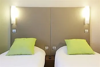 Campanile - Parc Des Expositions ホテル