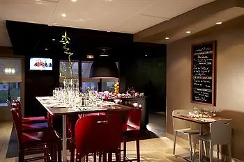 Hotel Campanile - Parc Des Expositions