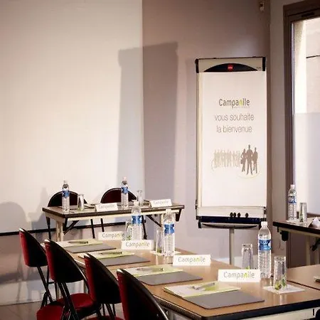 Hotel Campanile - Parc Des Expositions 3*