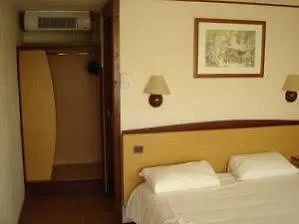 Campanile - Parc Des Expositions Hotel 3*